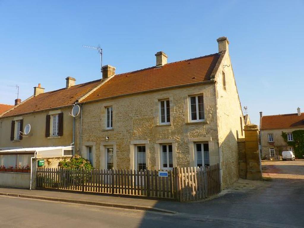 Maison Ancienne Entierement Renovee Pour 5 Personnes Beny-sur-Mer Δωμάτιο φωτογραφία